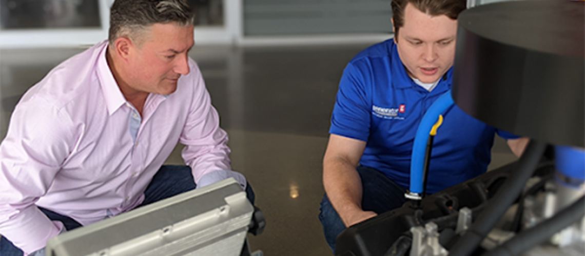 generator supercenter st louis technician speaking with a customer
